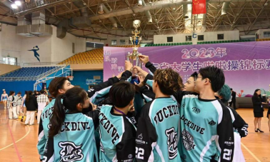 93386AB1E38E316CC7B2E7BD3ED_9F71A2FE_3F6DB